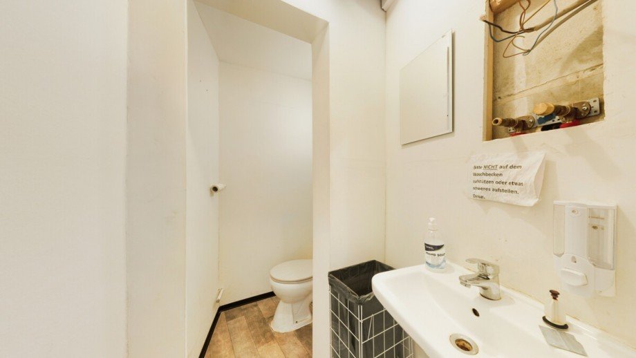 WC 1 Ladenlokal D�sseldorf