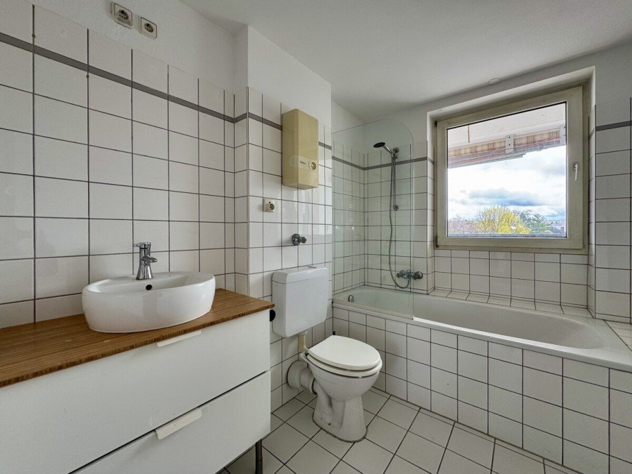 Bad Dachgeschosswohnung D�sseldorf