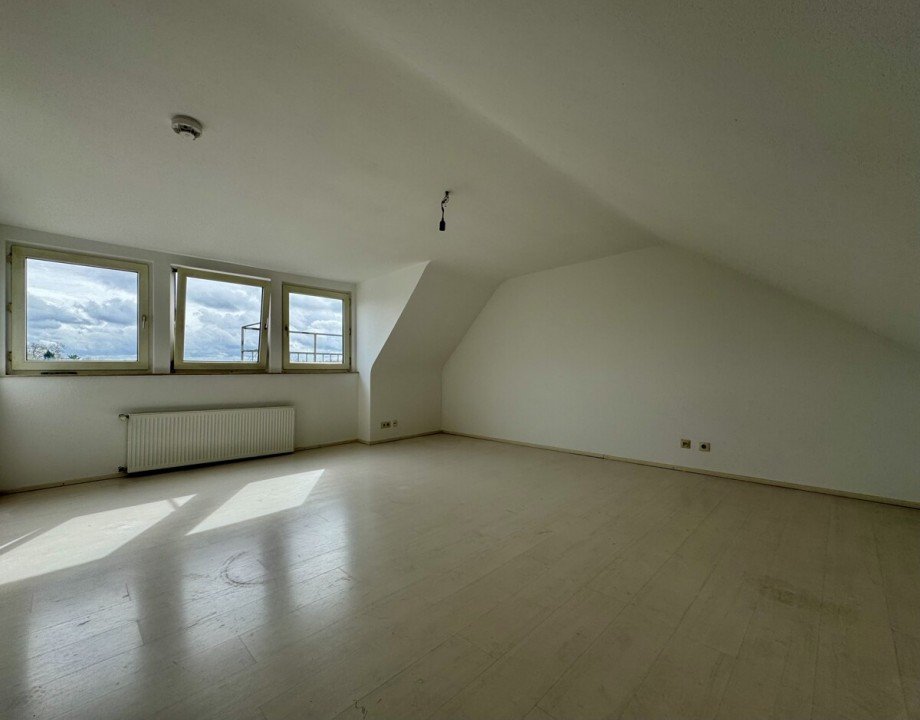 DG Dachgeschosswohnung D�sseldorf