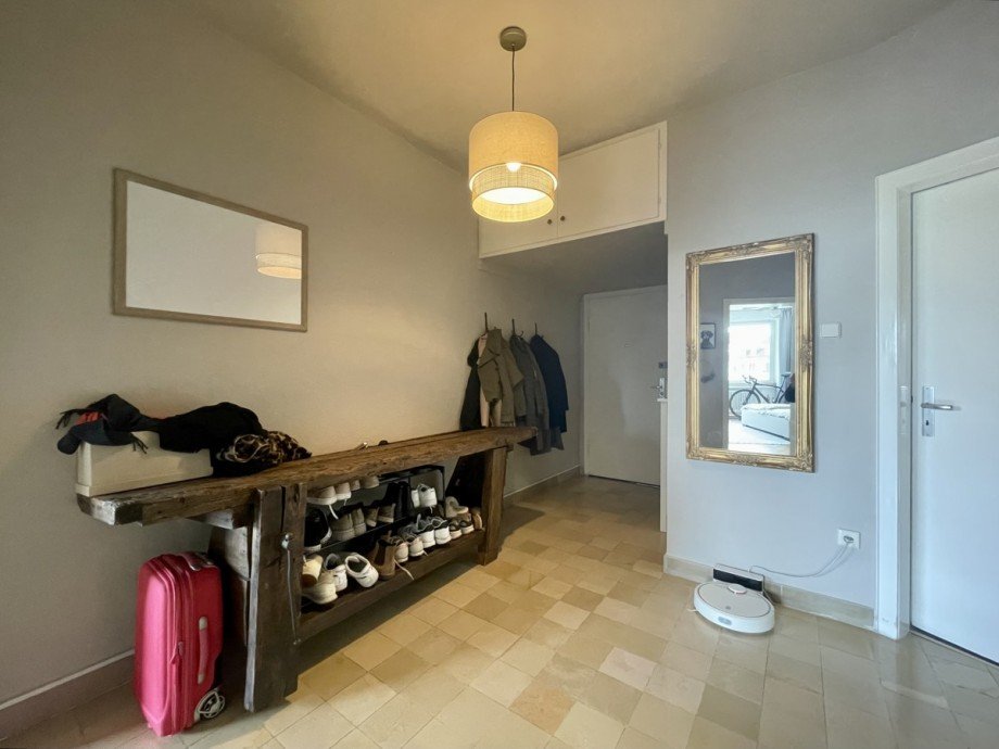 Diele Dachgeschosswohnung D�sseldorf