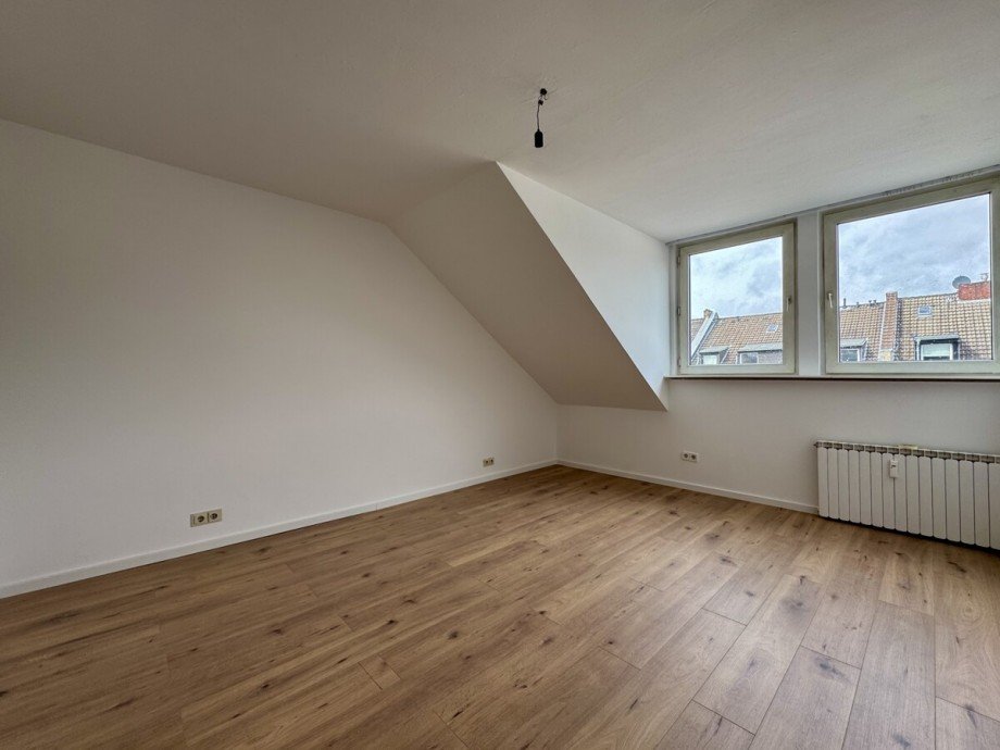 Schlafen Dachgeschosswohnung D�sseldorf