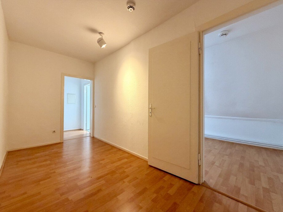 Diele Dachgeschosswohnung D�sseldorf