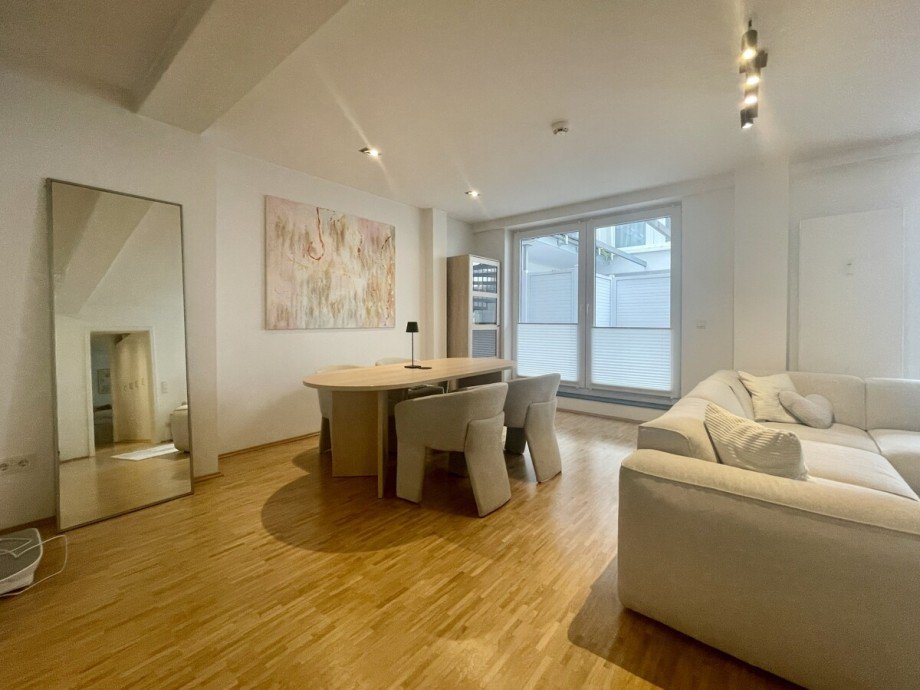 Wohnzimmer Souterrainwohnung D�sseldorf