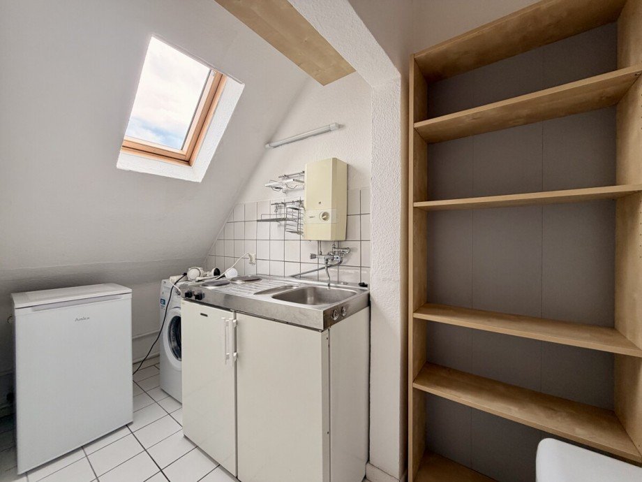 K�che Dachgeschosswohnung D�sseldorf