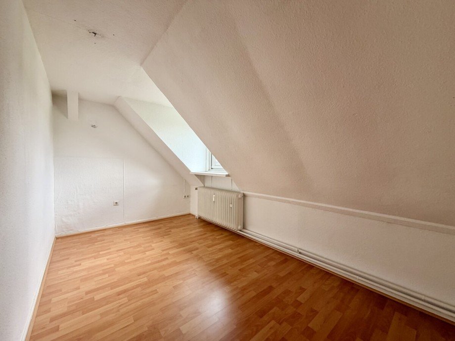 Schlafzimmer Dachgeschosswohnung D�sseldorf