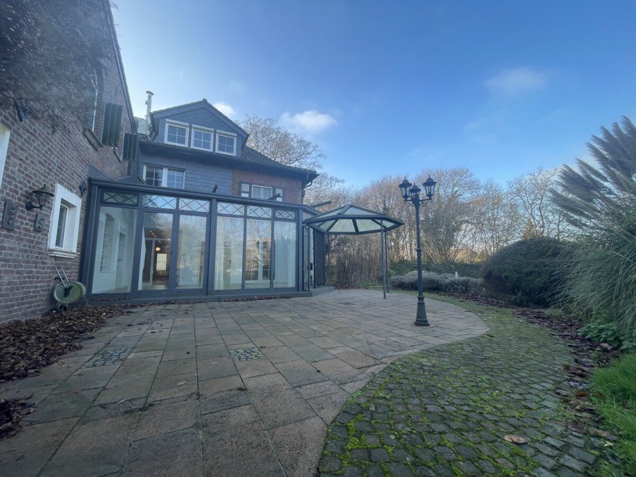 R�ckansicht Einfamilienhaus Willich / Schiefbahn