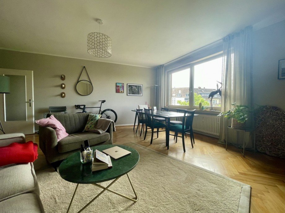 Wohnzimmer Dachgeschosswohnung D�sseldorf
