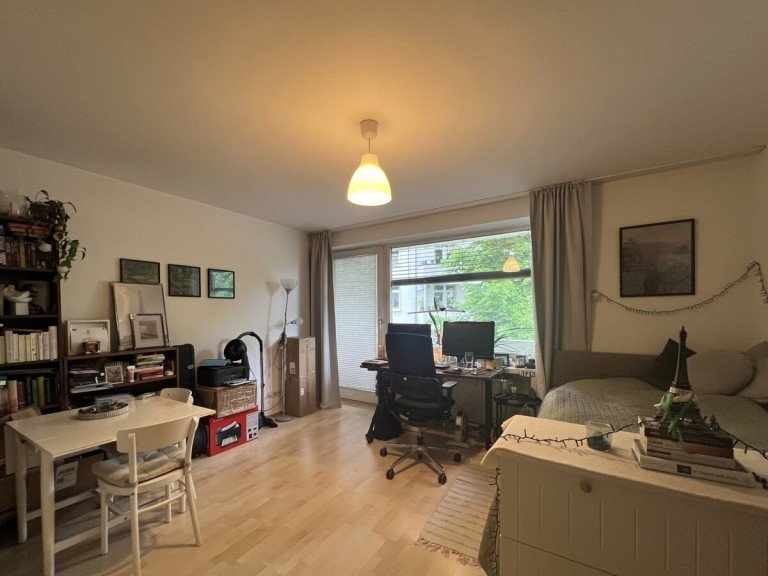 Wohnzimmer D�sseldorf - Pempelfort Etagenwohnung 32 m� in Pempelfort: 1 Zimmerapartment mit K�che!